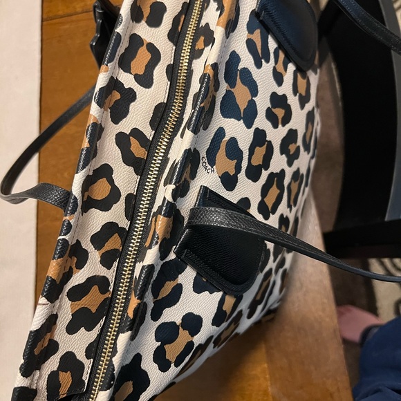 Coach cheetah print - Picture 5 of 12